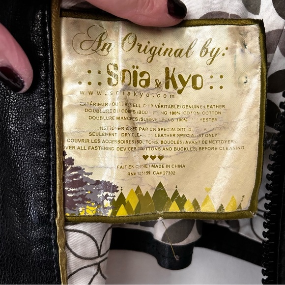 Soia & Kyo Hooded Black Leather Zip Motorcycle Jacket Women's Size X Small - Picture 14 of 15